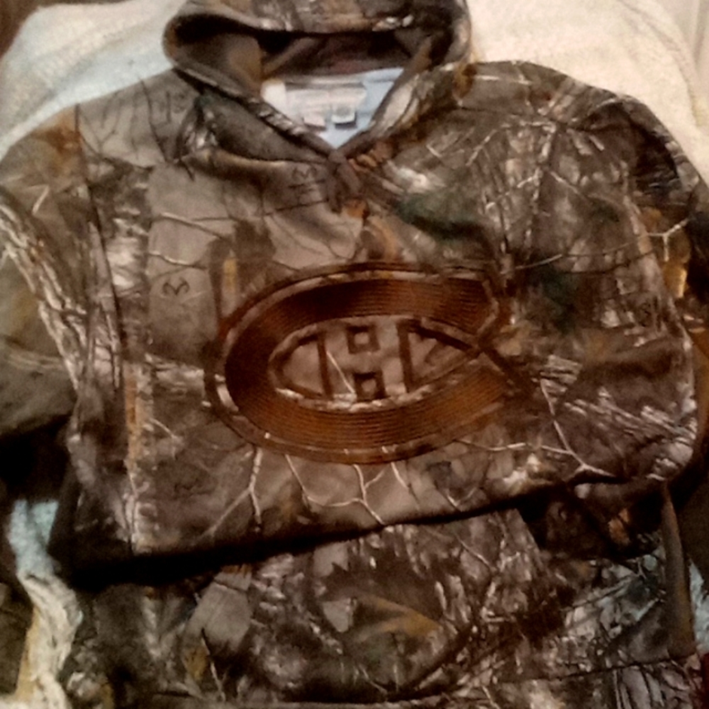 NHL CAUSEWAY COLLECTION             2XXL Montreal Canadiens hoodie